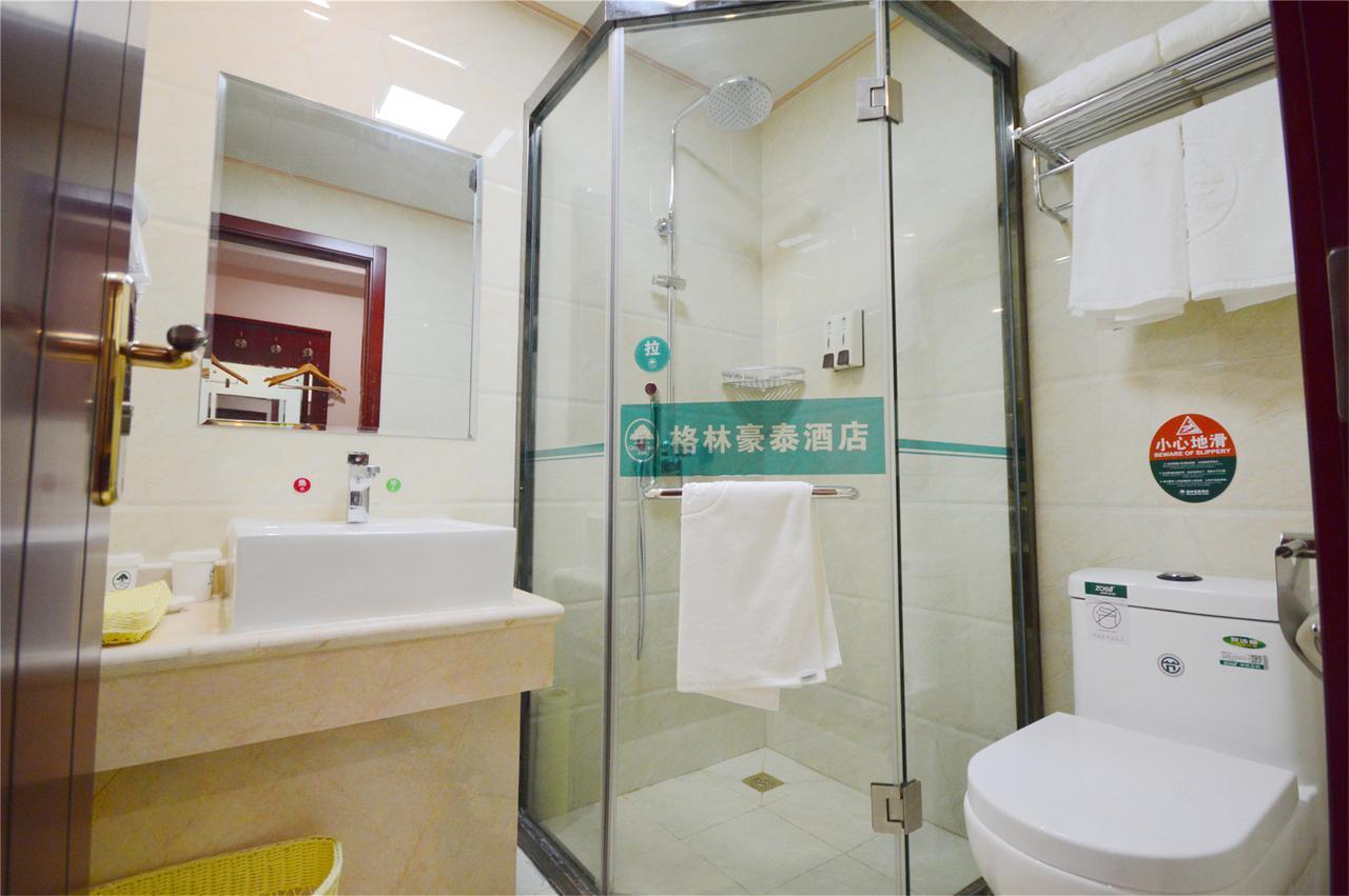 Greentree Inn Henan Qinyang Middle Huaifu Road Express Hotel Luaran gambar