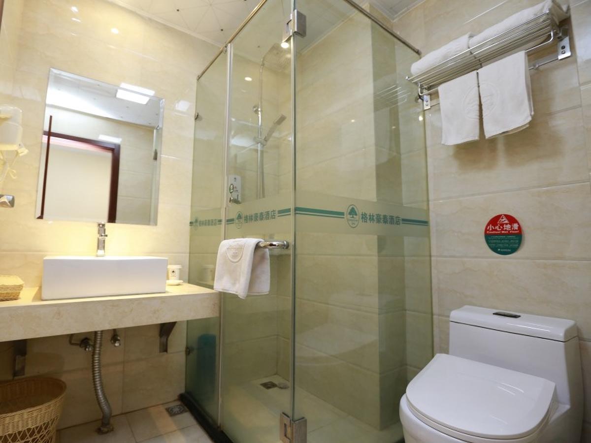 Greentree Inn Henan Qinyang Middle Huaifu Road Express Hotel Luaran gambar