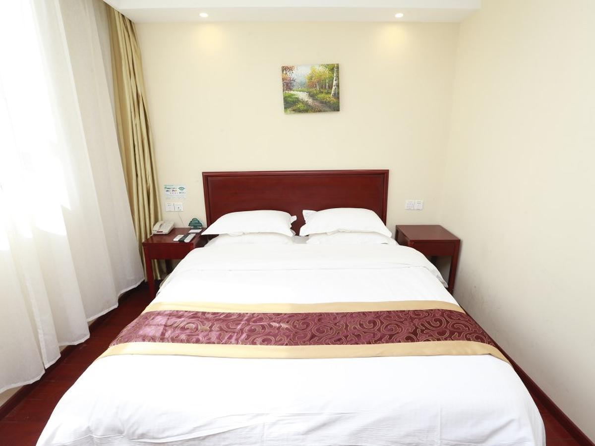 Greentree Inn Henan Qinyang Middle Huaifu Road Express Hotel Luaran gambar