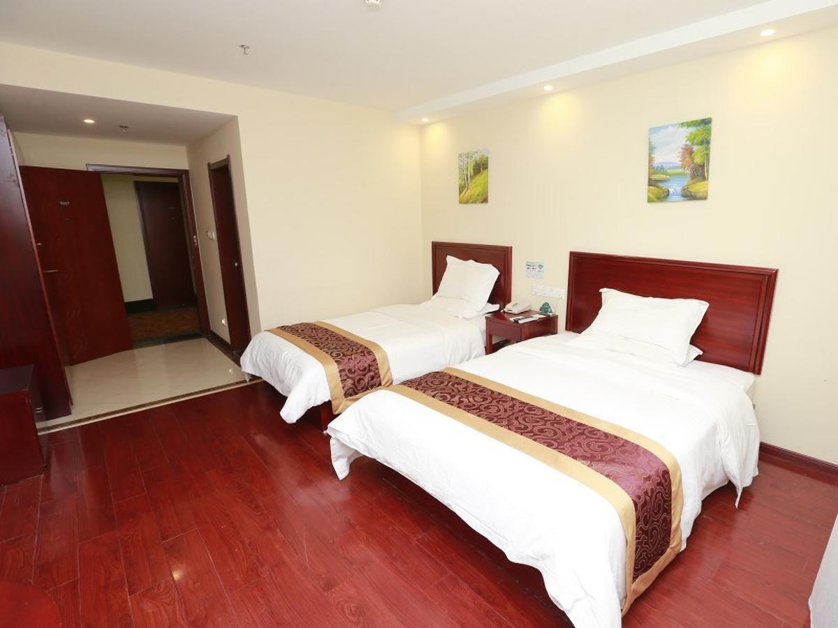 Greentree Inn Henan Qinyang Middle Huaifu Road Express Hotel Luaran gambar